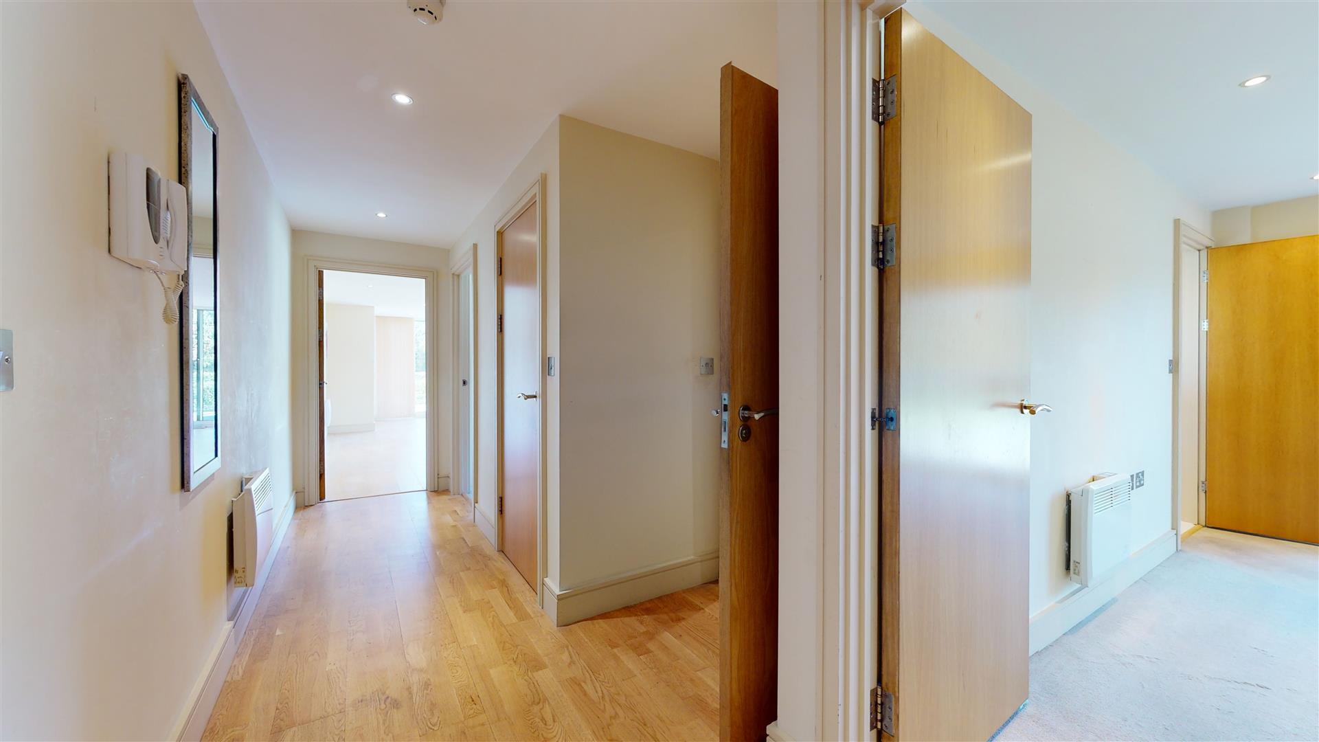 WOODLANDS, HAYES POINT, SULLY Jeffrey Ross Estate Agents